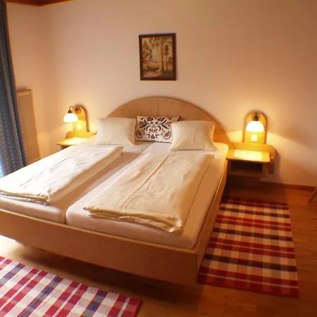 Alm-Apartments Heiligenblut Room photo