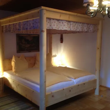 Alm-Apartments Heiligenblut Room photo