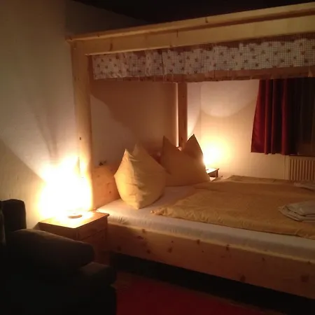 Alm-Apartments Heiligenblut Room photo